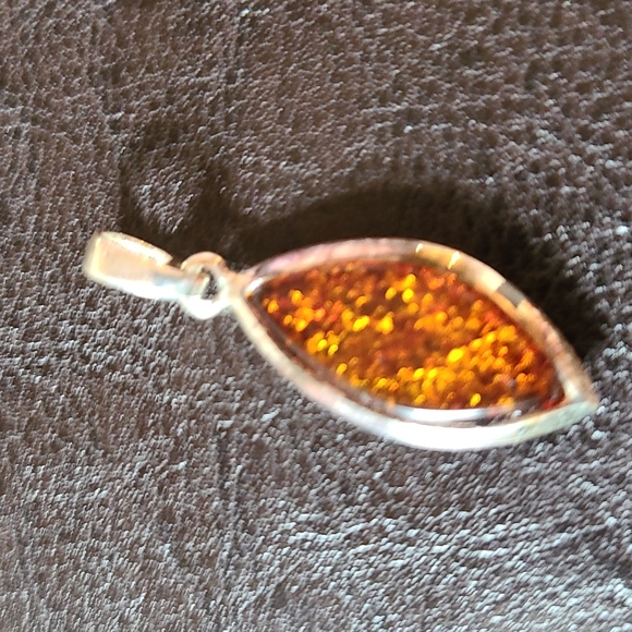 Baltic Amber Pendant in Sterling Silver - Picture 3 of 5